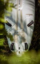 Load image into Gallery viewer, FUTURE FLY WHITE TIGER FREERACE