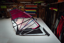 Load image into Gallery viewer, LOFTSAILS PURELIP WAVE 2022