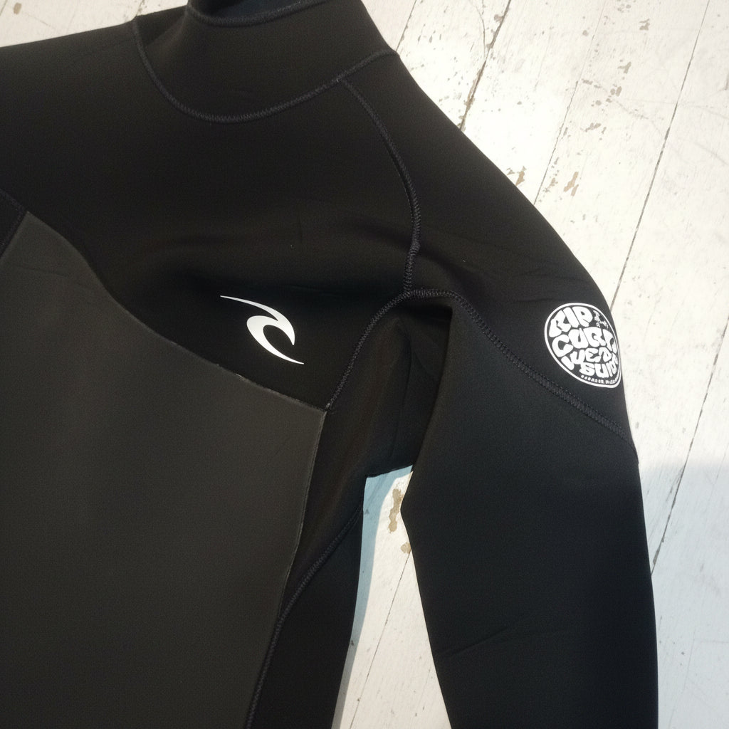 RIPCURL OMEGA 3/2mm SEALED WETSUIT (SIZE LS) - USED