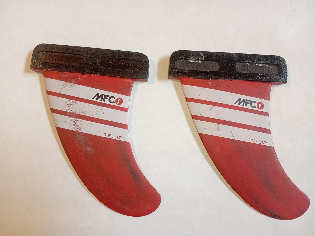MFC WAVE FIN PAIR (2x12cm) - USED