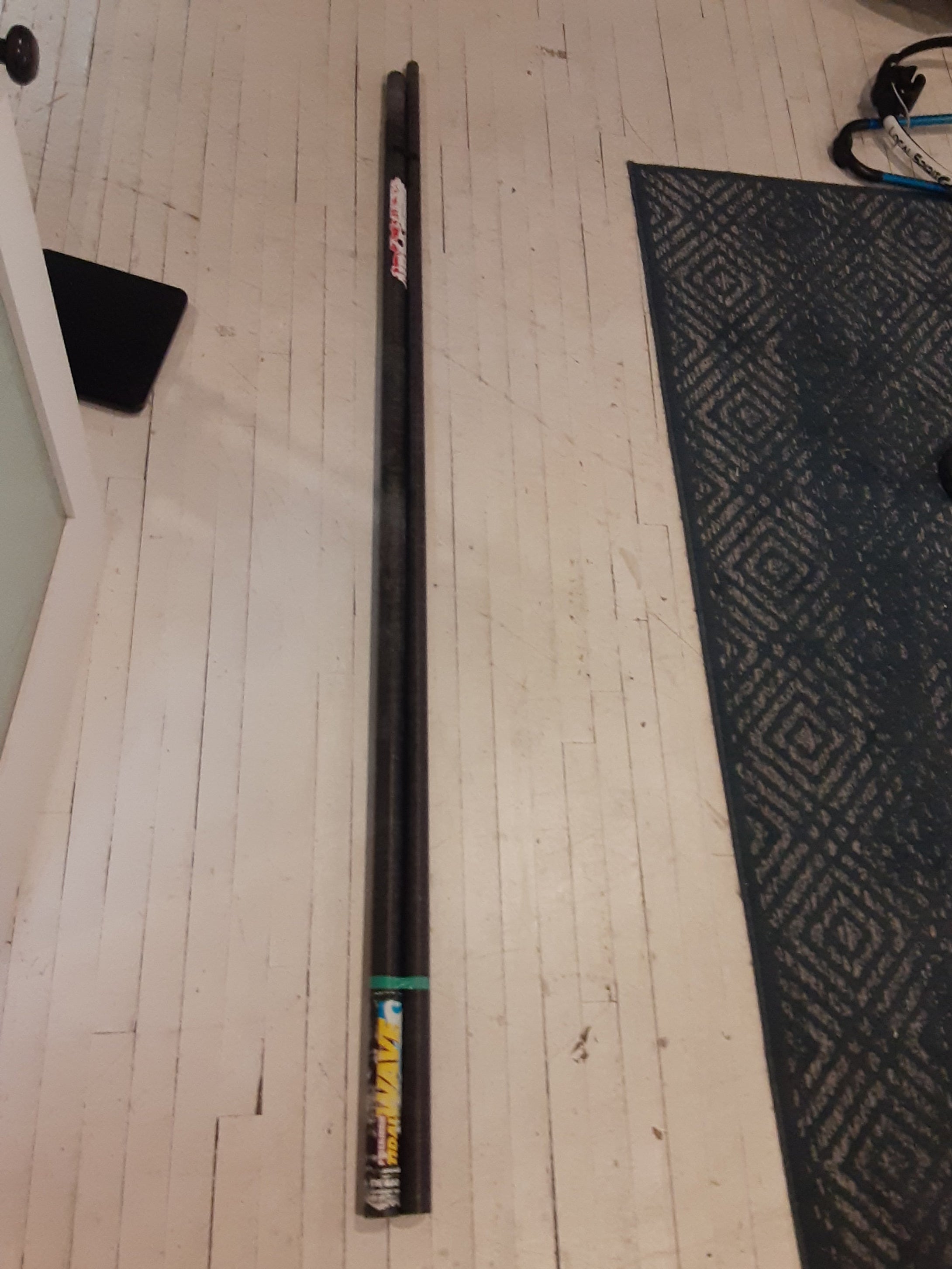 FIBERSPAR TIDAL WAVE  TW 460 CARBON MAST - USED