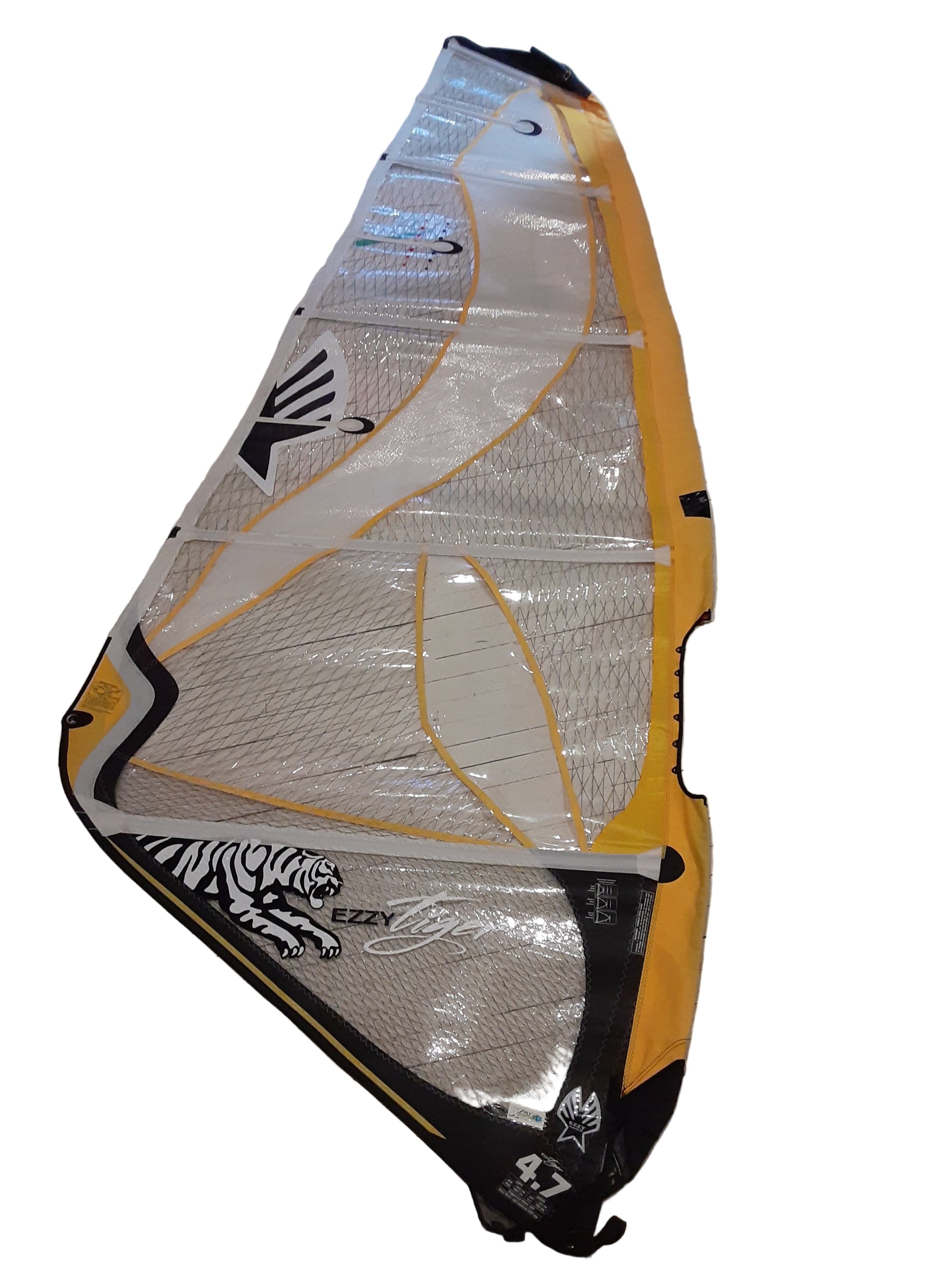 EZZY SAILS TIGER 4.7 SAIL - USED