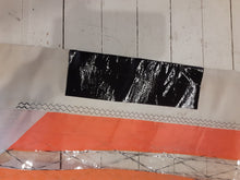 Charger l&#39;image dans la galerie, EZZY SAILS WAVE PANTHER 5.2 SAIL - USED
