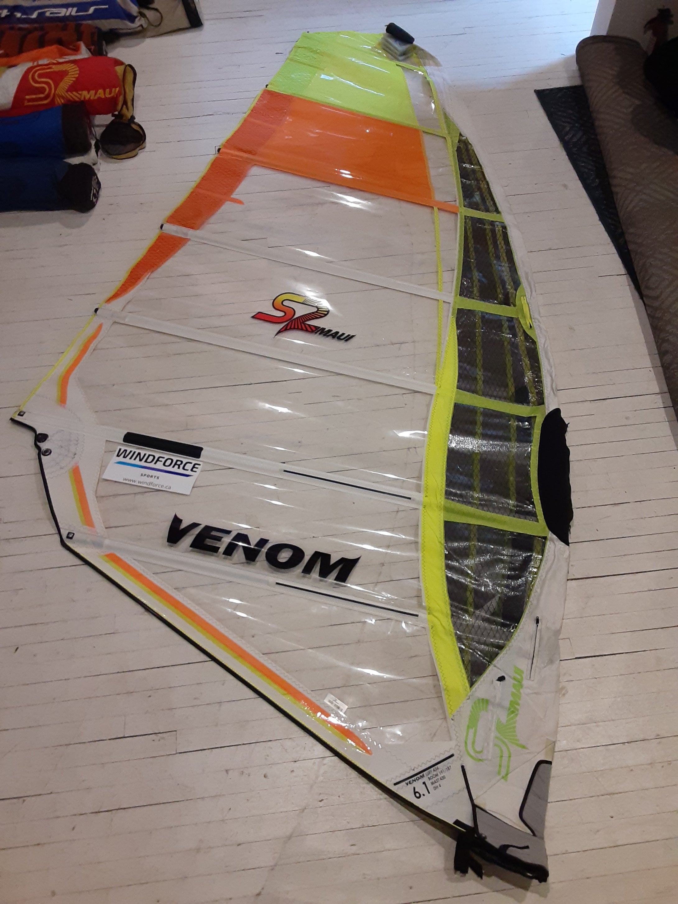 S2 MAUI VENOM 6.1 2024 SAIL - USED