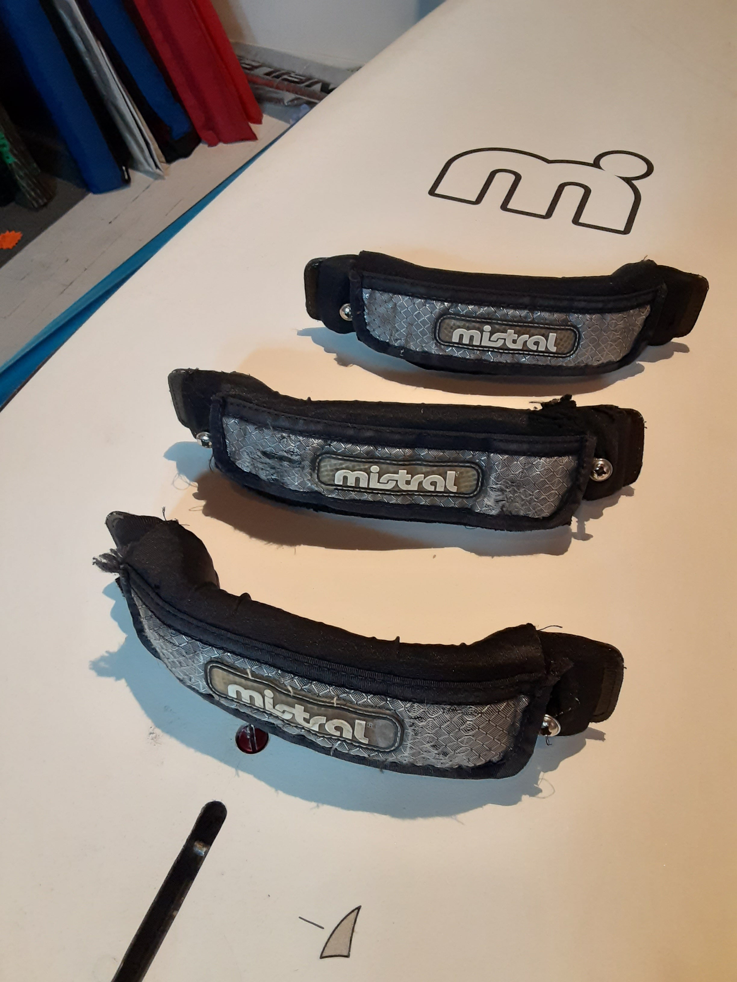 MISTRAL EXPLOSION 130 (MARK NELSON) BOARD - USED