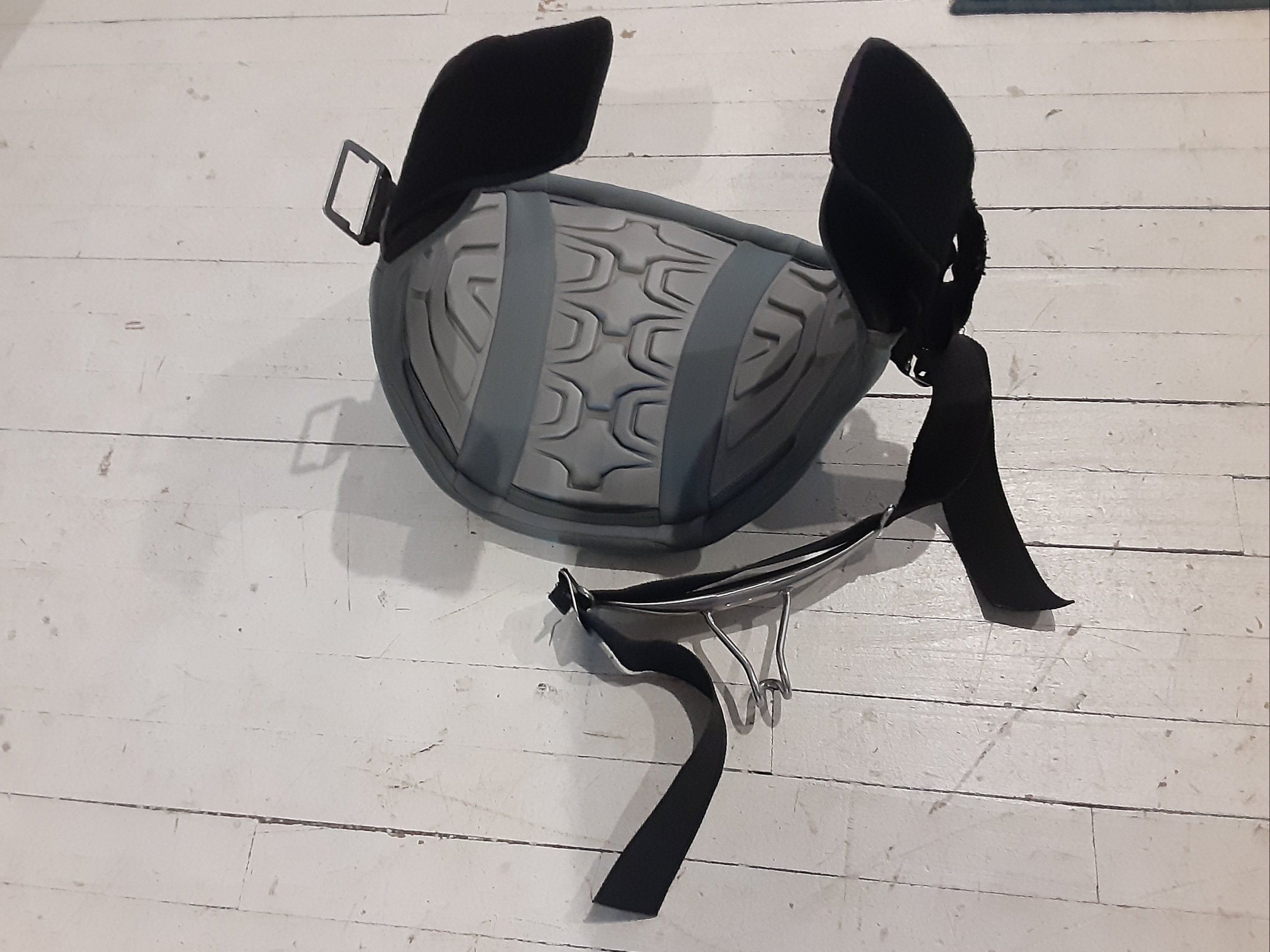 DAKINE T5 WAIST HARNESS LARGE - USED