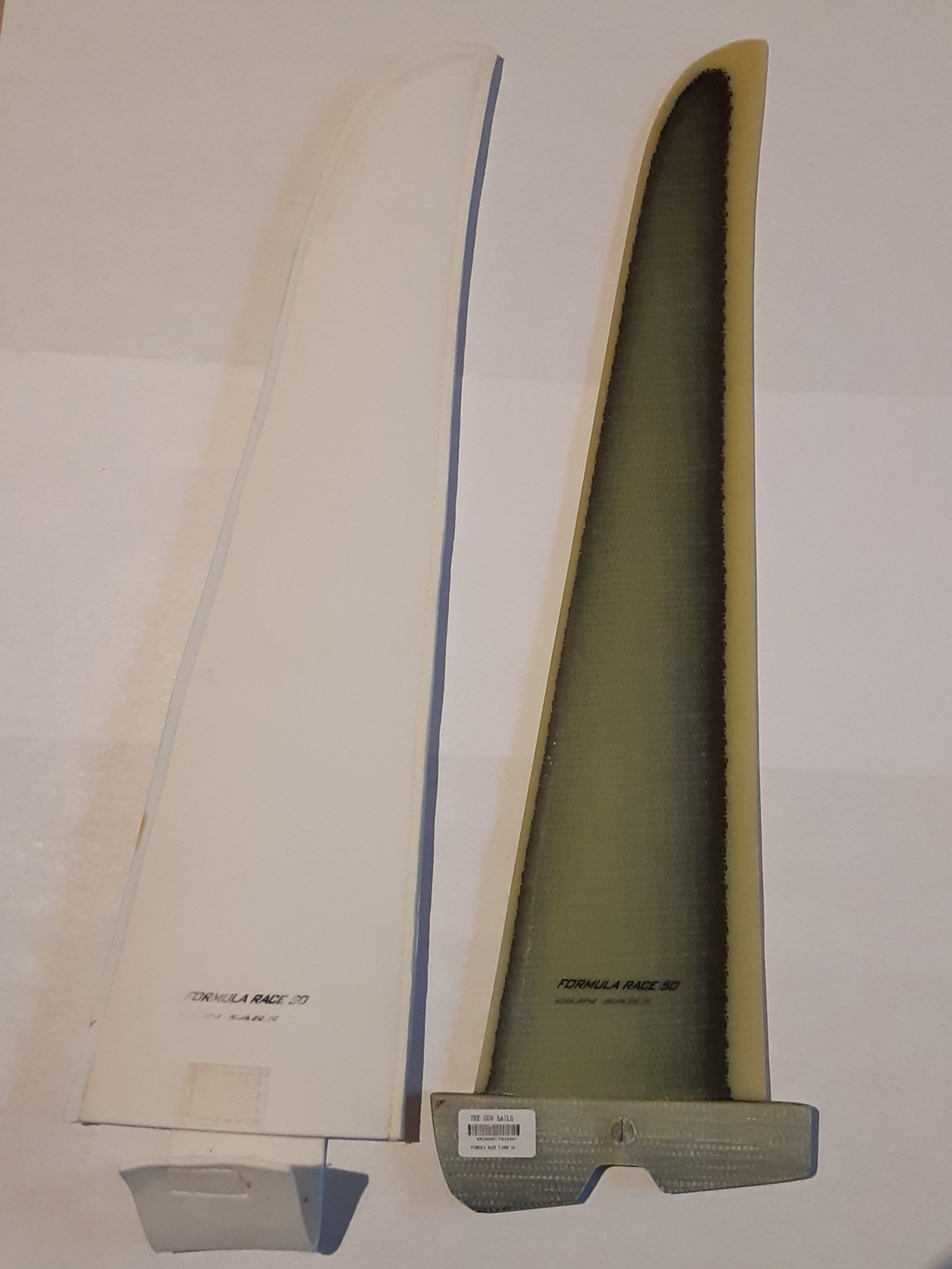 GUNSAILS FORMULA RACE 50cm POWER BOX FIN - USED