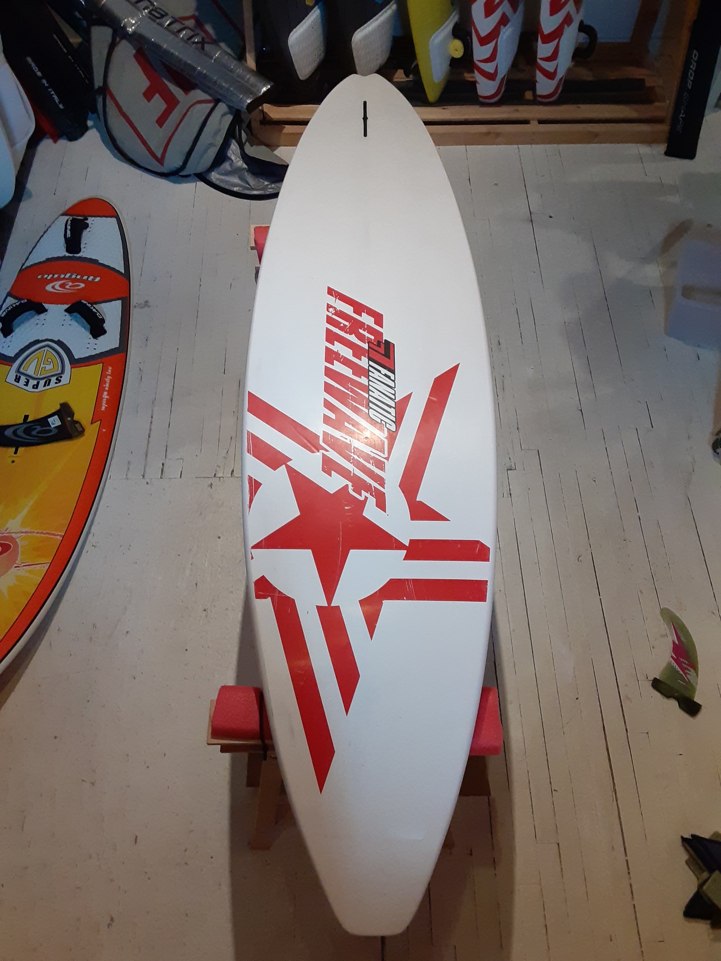 FANATIC FREEWAVE 96L BOARD - USED