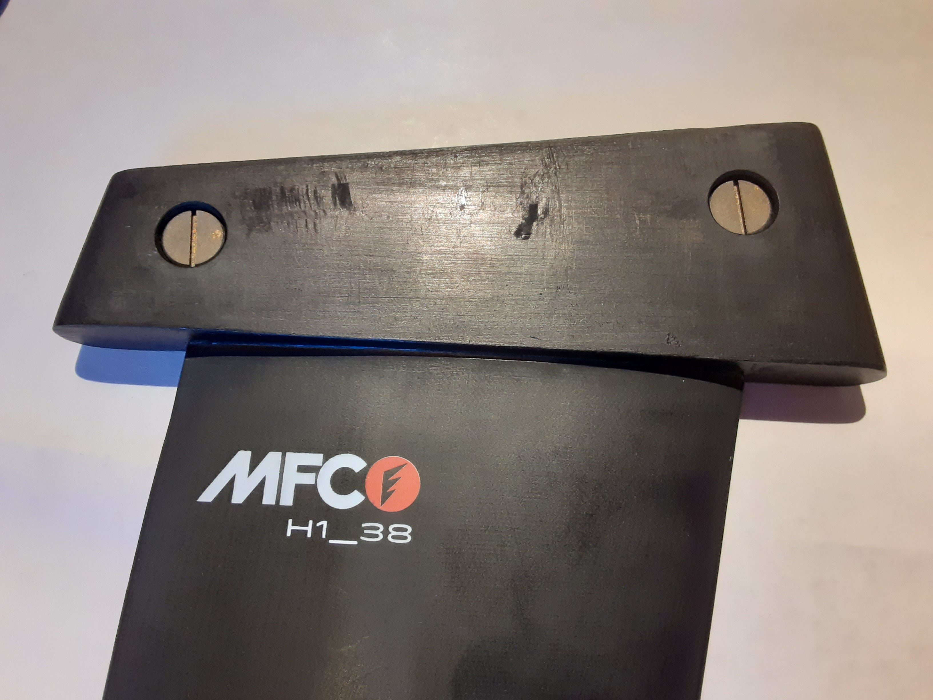 MFC HAWAII H1_38 TUTTLE FIN - USED