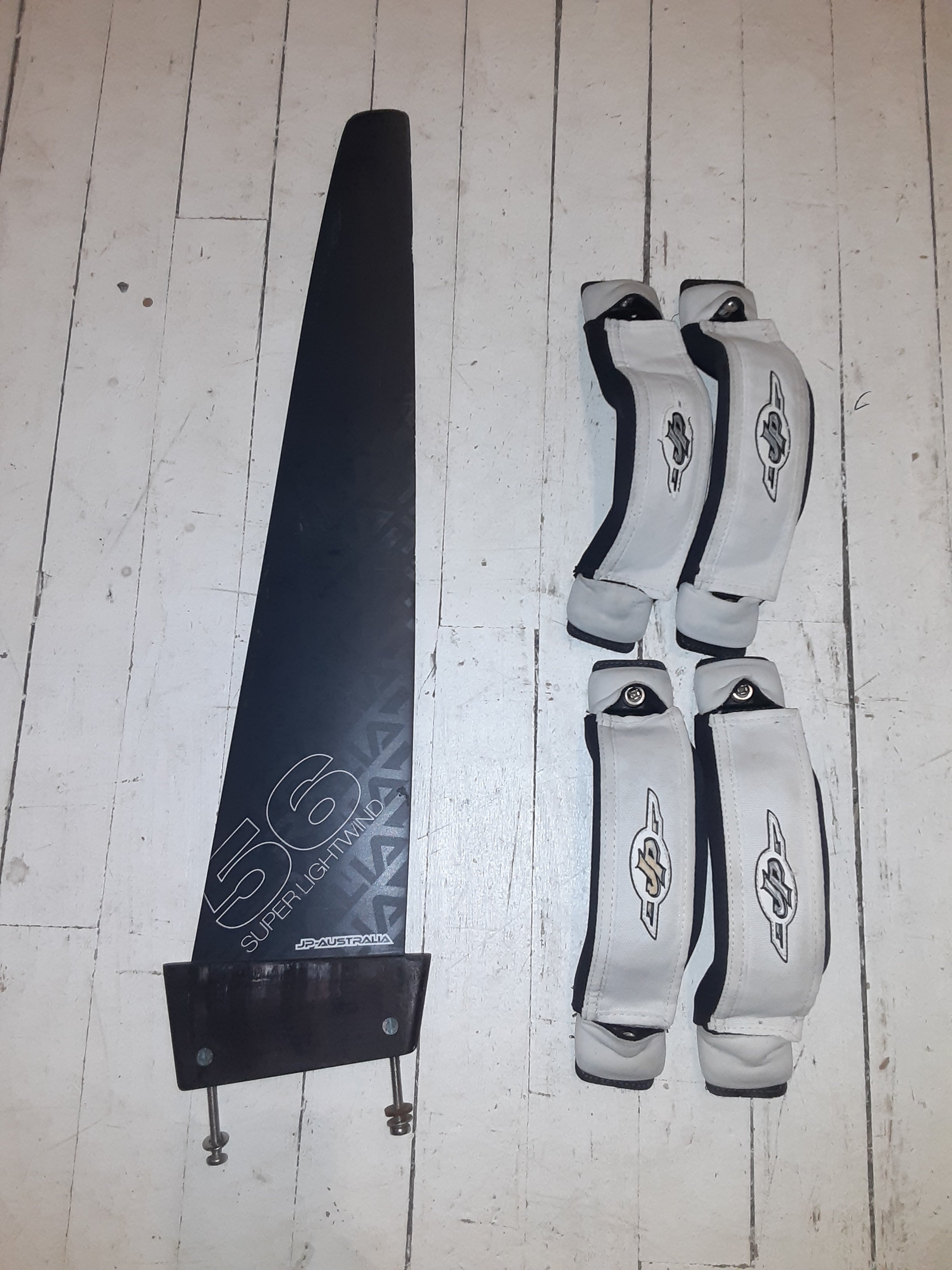 JP AUSTRALIA 2012 SUPER LIGHTWIND 92 165L BOARD - USED