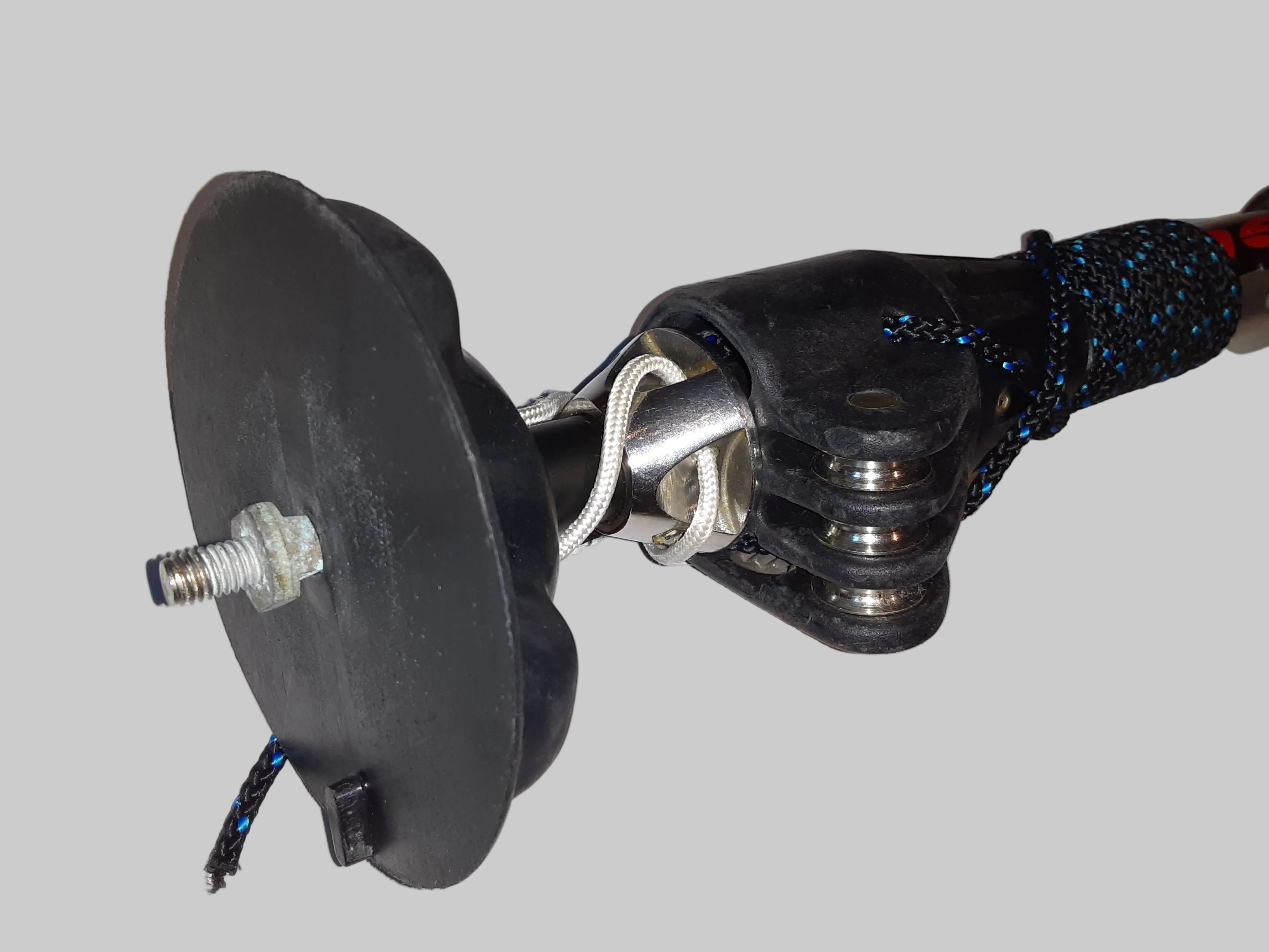GUN SAILS RDM 30 MAST EXTENSION + U-PIN BASE COMBO - USED