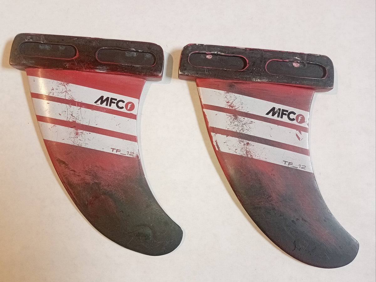 MFC WAVE FIN PAIR (2x12cm) - USED