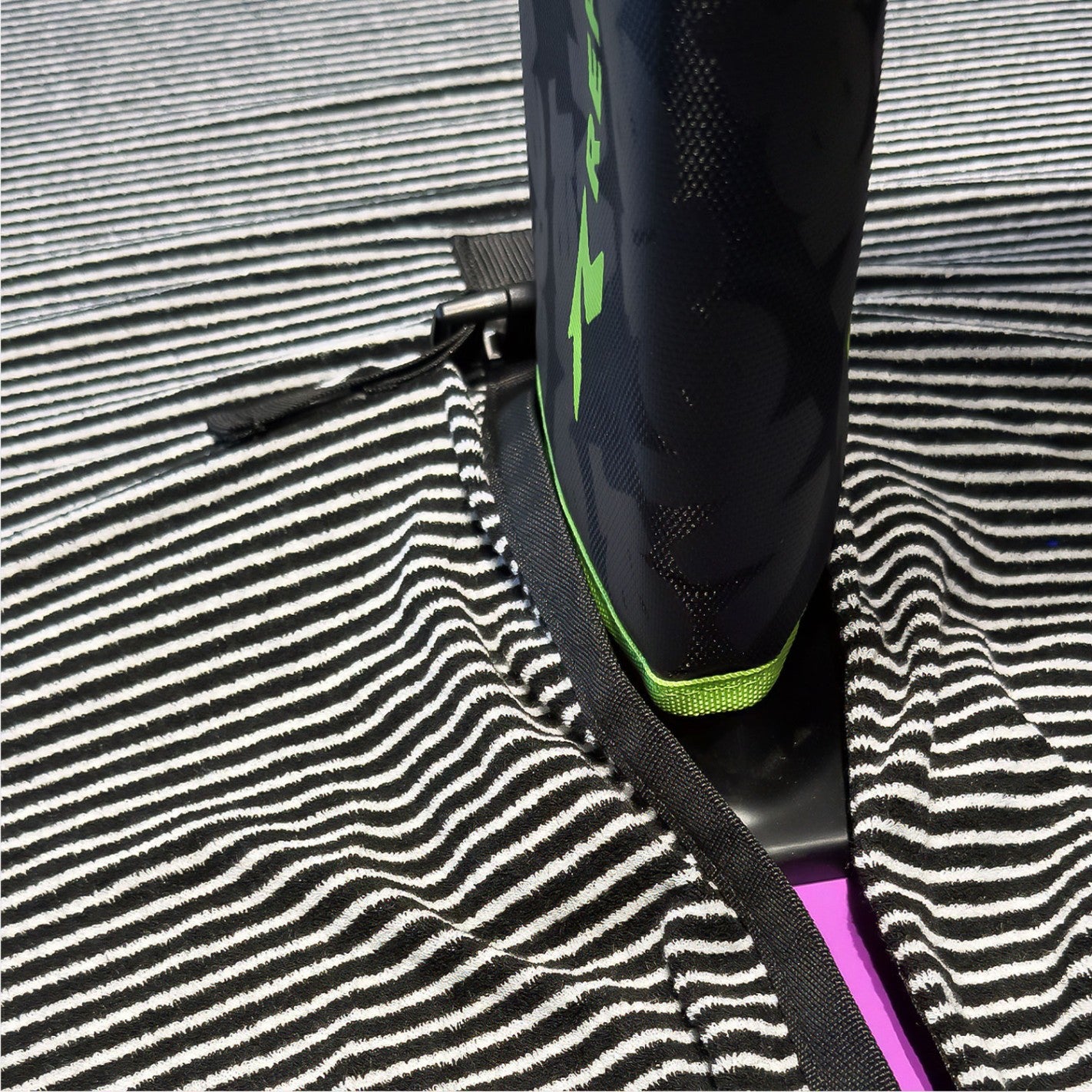 REPTILE WINGFOIL BOARD SOCK